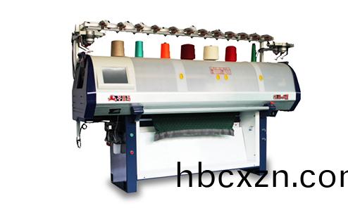 千里马牌电脑横机嵌花的过程